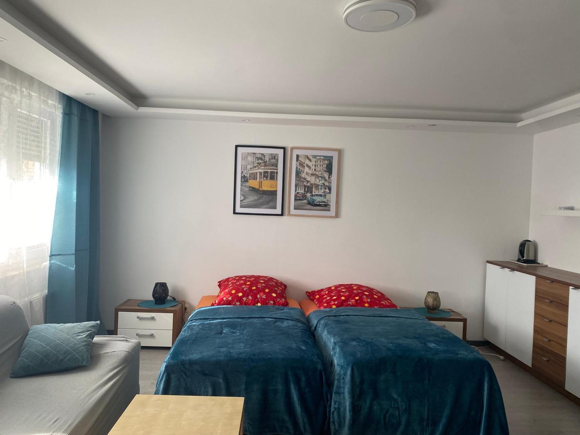 Privatunterkunft Privat Mit Garten Nutzung , Gasthaus, Wg, Wlan *